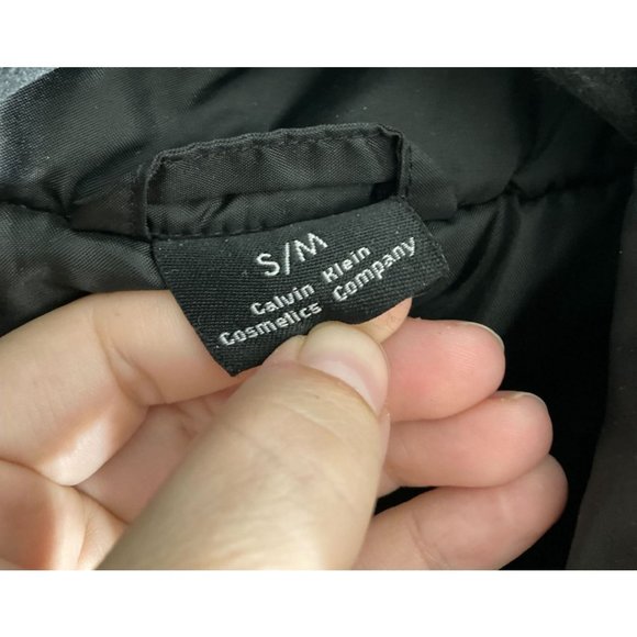 Calvin Klein-Black Mens Vest-Size-S/M-Great Condition - Picture 2 of 3